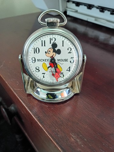 Vintage westclox magnetic base - vintage,
