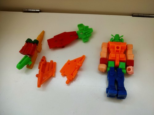 Vintage rare 1980 plastic - rare,