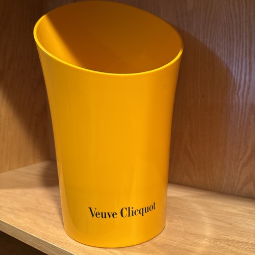 Veuve clicquot ice - veuve, bucket