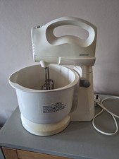 Kenwood HM300 Food Mixer 5