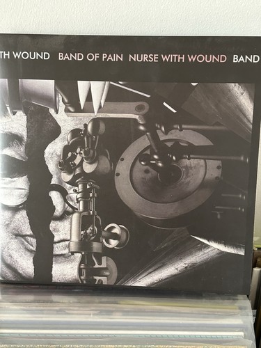 Nurse with wound and band - wound, of