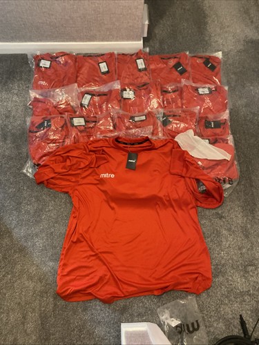 Full team football kit - team,
