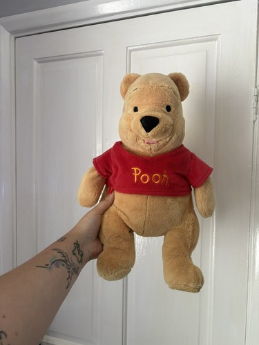 Disney store winnie - disney,