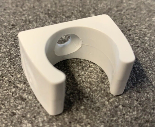 Freestanding table leg clip - table,