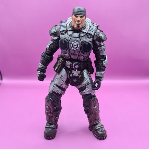 Neca gears war marcus fenix - neca,