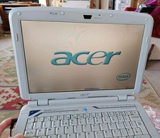 Acer Aspire 2920Z Retro Laptop 12 Screen 2GB() RAM No Charger Untested