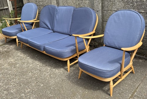 Fine retro ercol 203 seater - fine,
