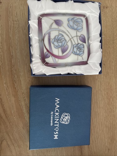Mackintosh leonardo trinket - by,