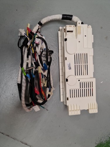 Washing machine assembly - washing,