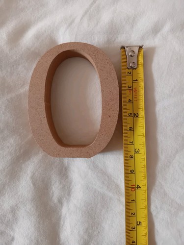 Freestanding wooden letter - wooden, o