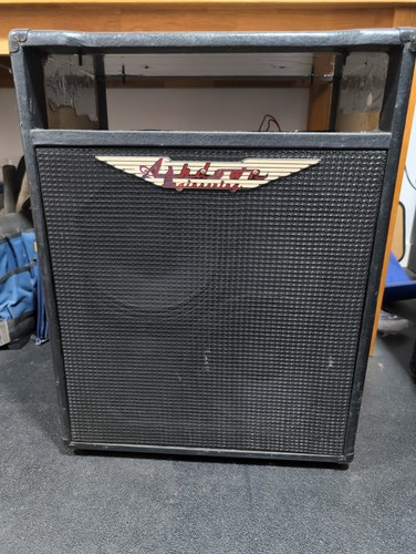 Ashdown bass guitar - 2,