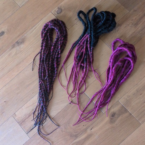 Red cherry black - cherry, dreadlocks