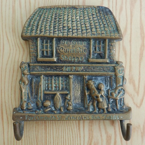 Vintage key holder hooks brass - key,