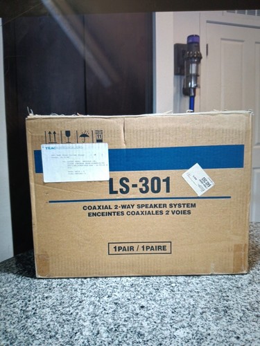 New teac 301 black - new, ls-301