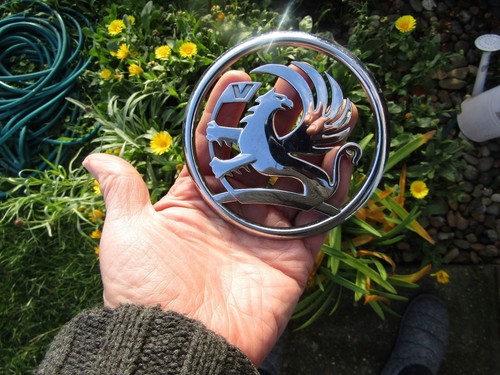 Vauxhall car badge vintage - car,