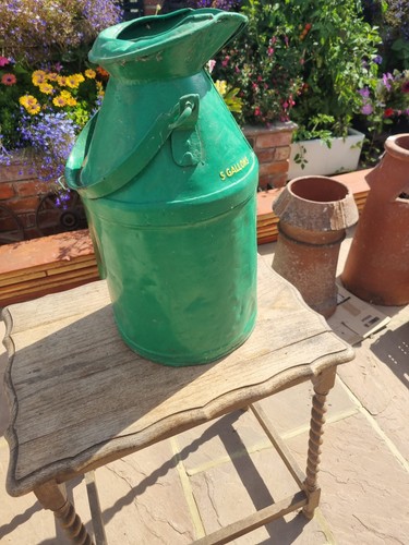 Milk churn gallons lead - milk,