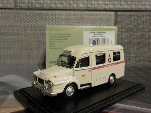 Model cars bedford lomas - model, cars.