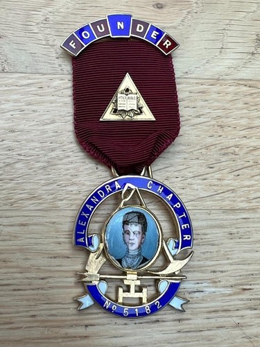 Rare silver enamel masonic - silver,