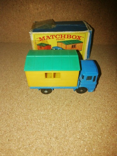 Matchbox truck with - matchbox, no.