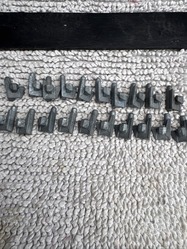 Dexion shelving brackets x20 - brackets,