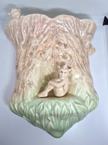 Sylvac 1930s pixie wall vase - 1930s,