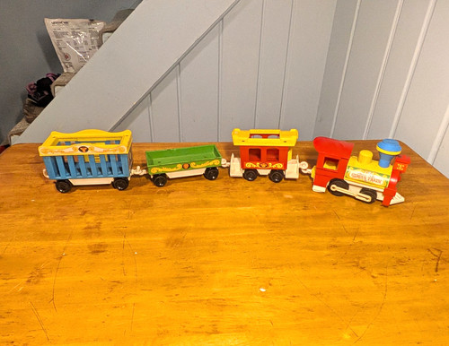 Fisher price circus train - circus,