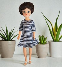 Vintage Pedigree Sindy Short Hair Diana Doll w/ Outfit