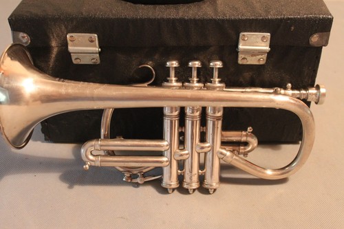 Cornet soprano by - soprano,