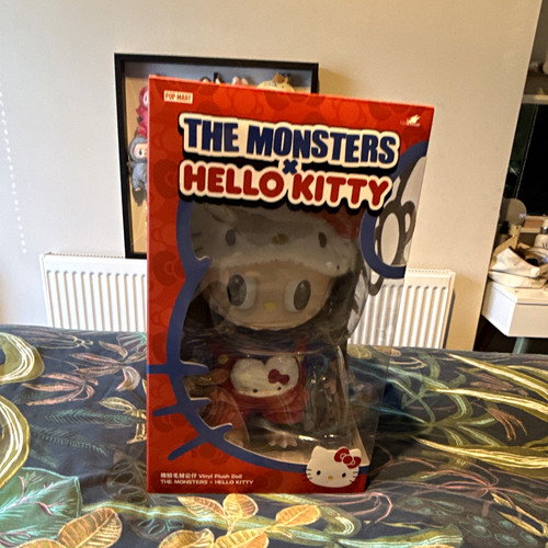 Pop mart the monsters hello - x,