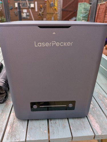 Laser pecker smoke - smoke, air