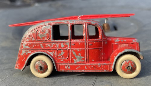 Dinky toy pre - toy,