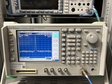 Anritsu Spectrum Analyzer with RF Transmitter Tester MS8609A 9kHz-13.2GHz Tested