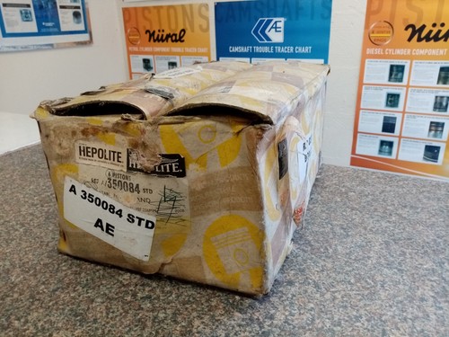 Leyland 410 piston set - leyland,