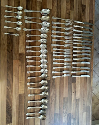 Oneida 44pc silver plated - 44pc,