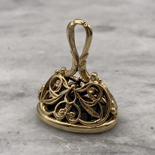 Gold fob bloodstone - 9, ct