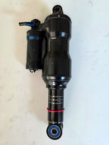 Air rear shock - rear, piggy