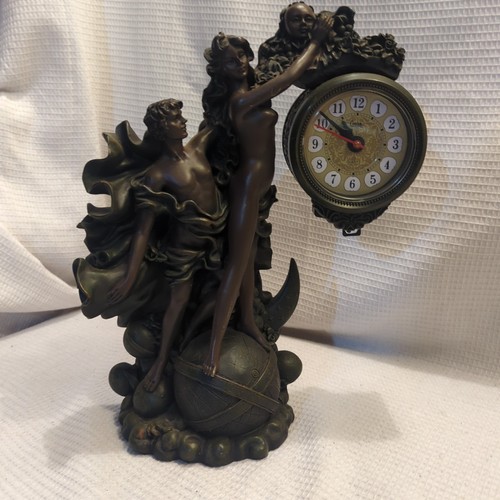Vintage 1998 crosa clock - vintage,