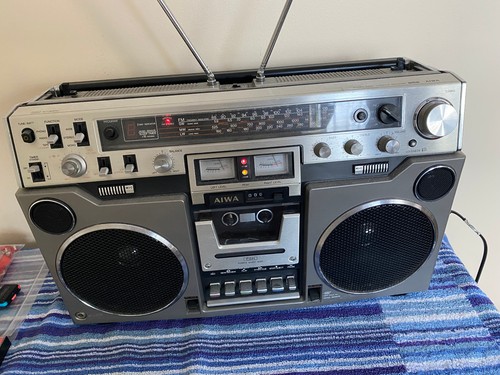 Aiwa vintage boombox - aiwa,