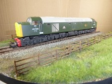 Lima  00 Gauge BR Class 40 Diesel Locomotive no. 40106  in BR Green  Livery