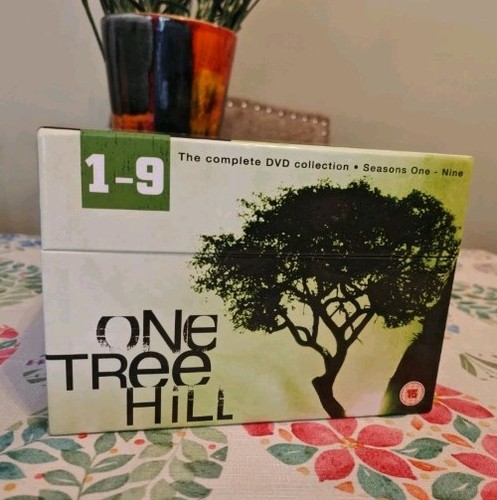 One tree hill the - tree,