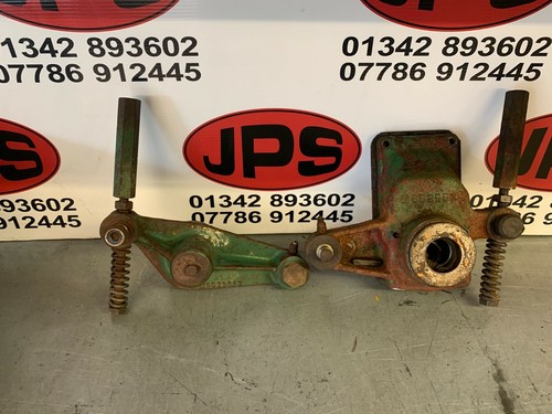 Cylinder height adjuster set