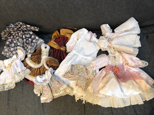 Porcelain dolls clothes mixed - porcelain,