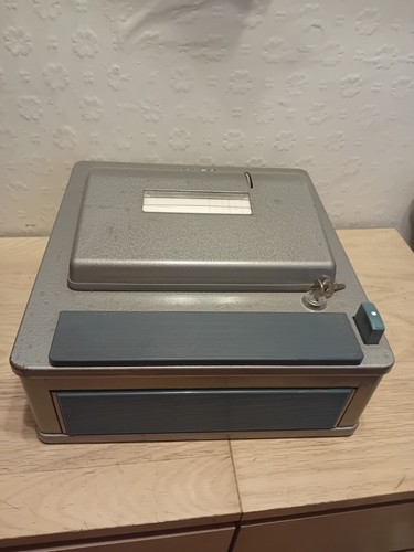 Gross vintage cash register - gross,