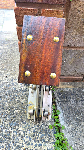 Outboard auxiliary bracket for - auxiliary,