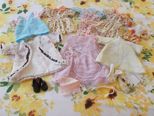 Bundle vintage clothing for - bundle, of
