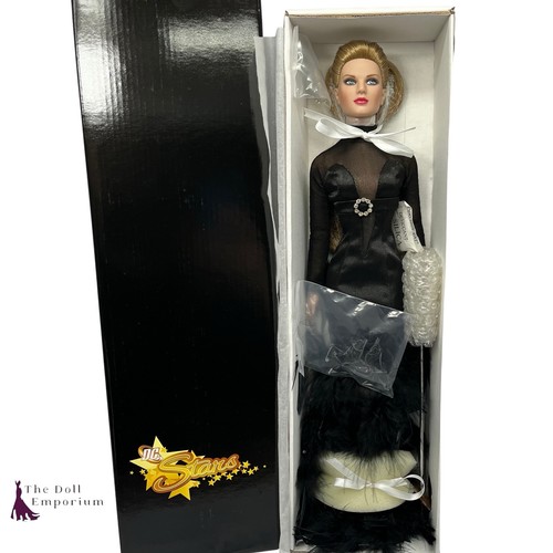 Tonner doll dc black - -,