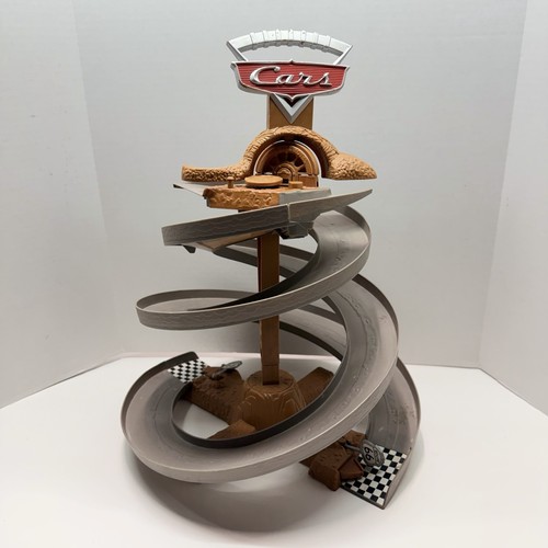 Lightning mcqueen cars race - mcqueen,