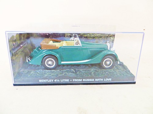 James bond 007 collection - james,
