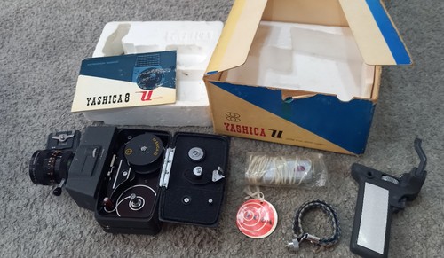 Yashica super cine camera - 8,