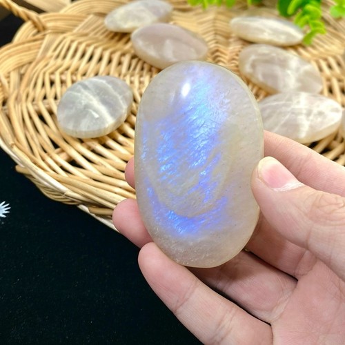 Natural moonstone palm stone - moonstone,